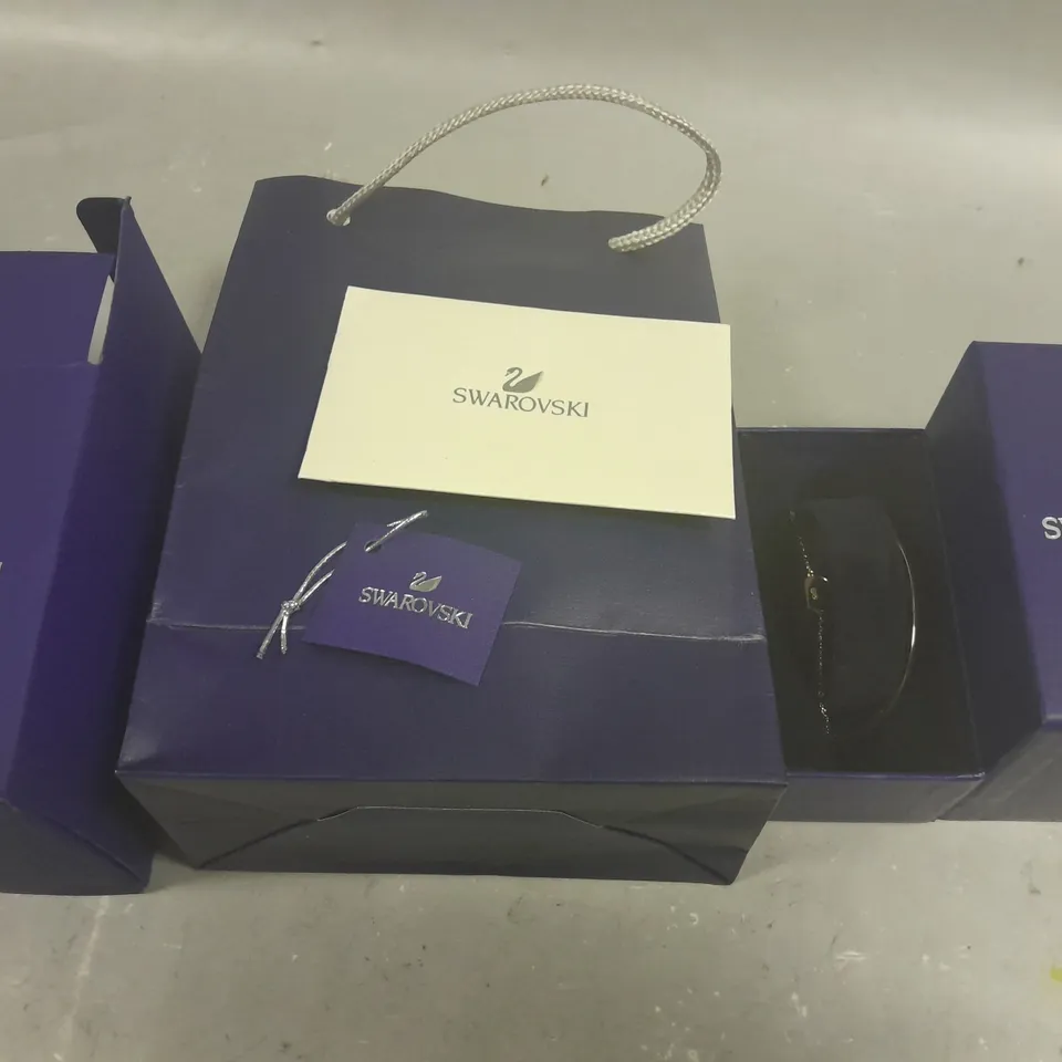 SWAROVSKI ROSE GOLD LOOK BRACELET IN GIFT BOX