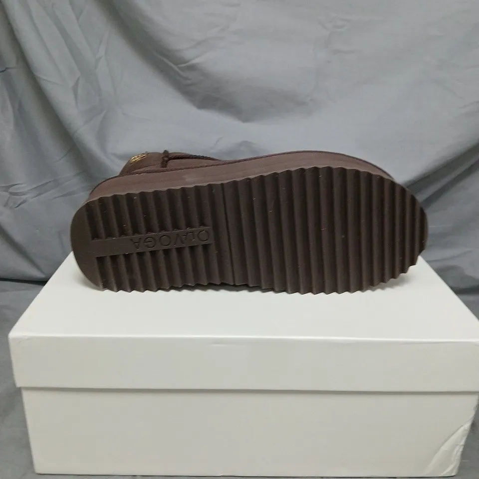 OLAVOGA BROWN SUEDE PLATFORM ANKLE BOOTS - SIZE EU 38