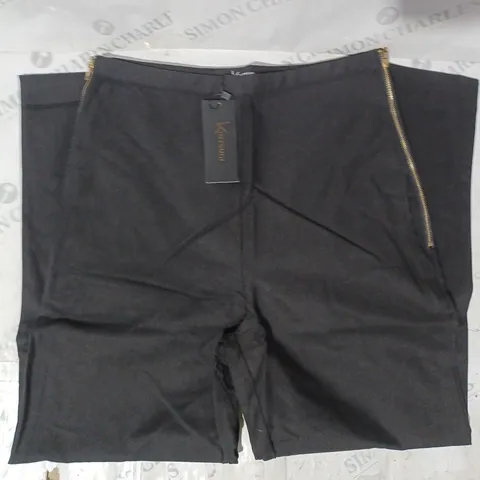 BOX OF APPROXIMATELY 10 ASSORTED CLOTHING ITEMS IN VARIOUS SIZES TO INCLUDE PETITE BLACK TROUSERS
