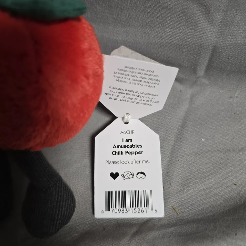 JELLYCAT AMUSEABLES CHILLI PEPPER PLUSH TOY 