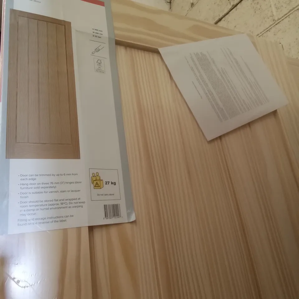 PACKAGED 686 X 1981MM COTTAGE CLEAR PINE INTERNAL DOOR