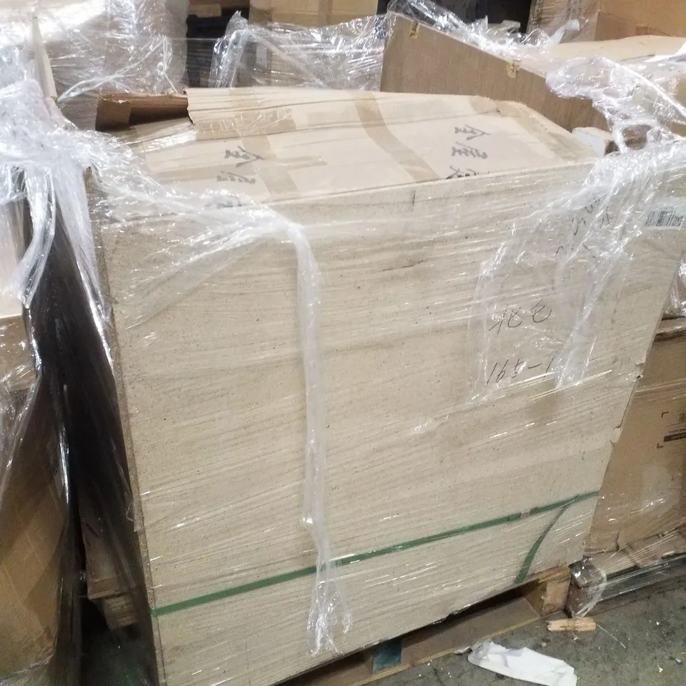 PALLET CONTAINING FLATPACK BOOKCASES