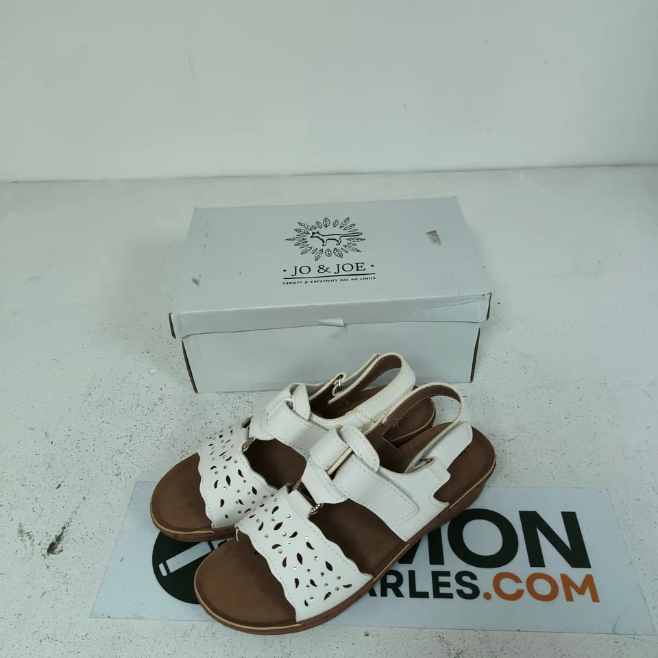 JO & JOE MALTA SANDALS – WHITE, UK 5 (SIZE 5), ' FOOTWEAR