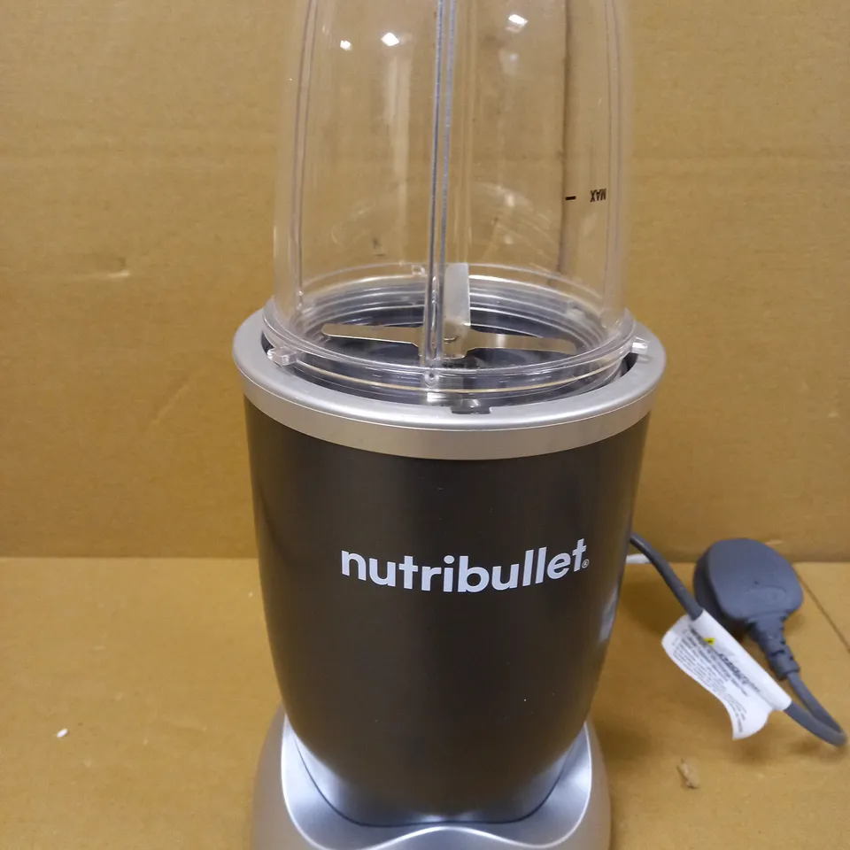 NUTRIBULLET 600 SERIES HIGH SPEED BLENDER