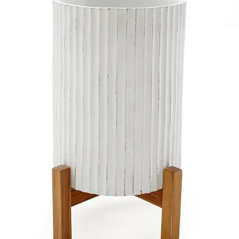 TALL RIBBED PLANTER ON STAND 30CM 