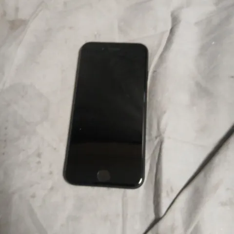 APPLE IPHONE SE SMARTPHONE 