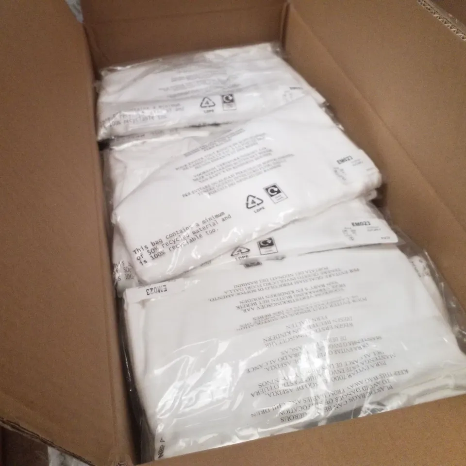 BOX CONTAINING APPROXIMATELY 50 BRAND NEW SIMPLY BE IVORY SATIN CAMIS - SIZE 20