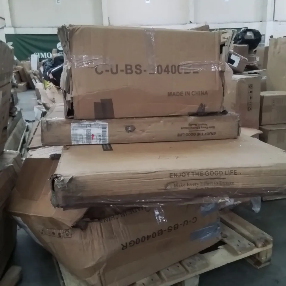 PALLET CONTAINING VARIOUS ASSORTED INCOMPLETE FURNITURE PARTS AND OTHER HOUSEHOLD ITEMS 