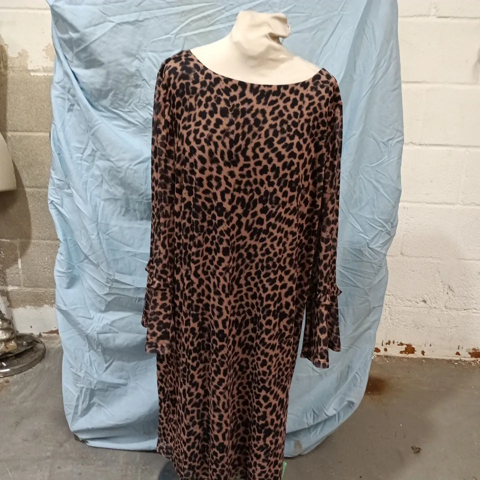 WALLIS W COLLECTION LEOPARD PRINT MAXI DRESS – LONG SLEEVE