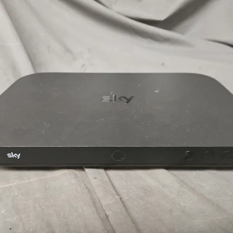 SKY SET-TOP BOX – MODEL ES340D8