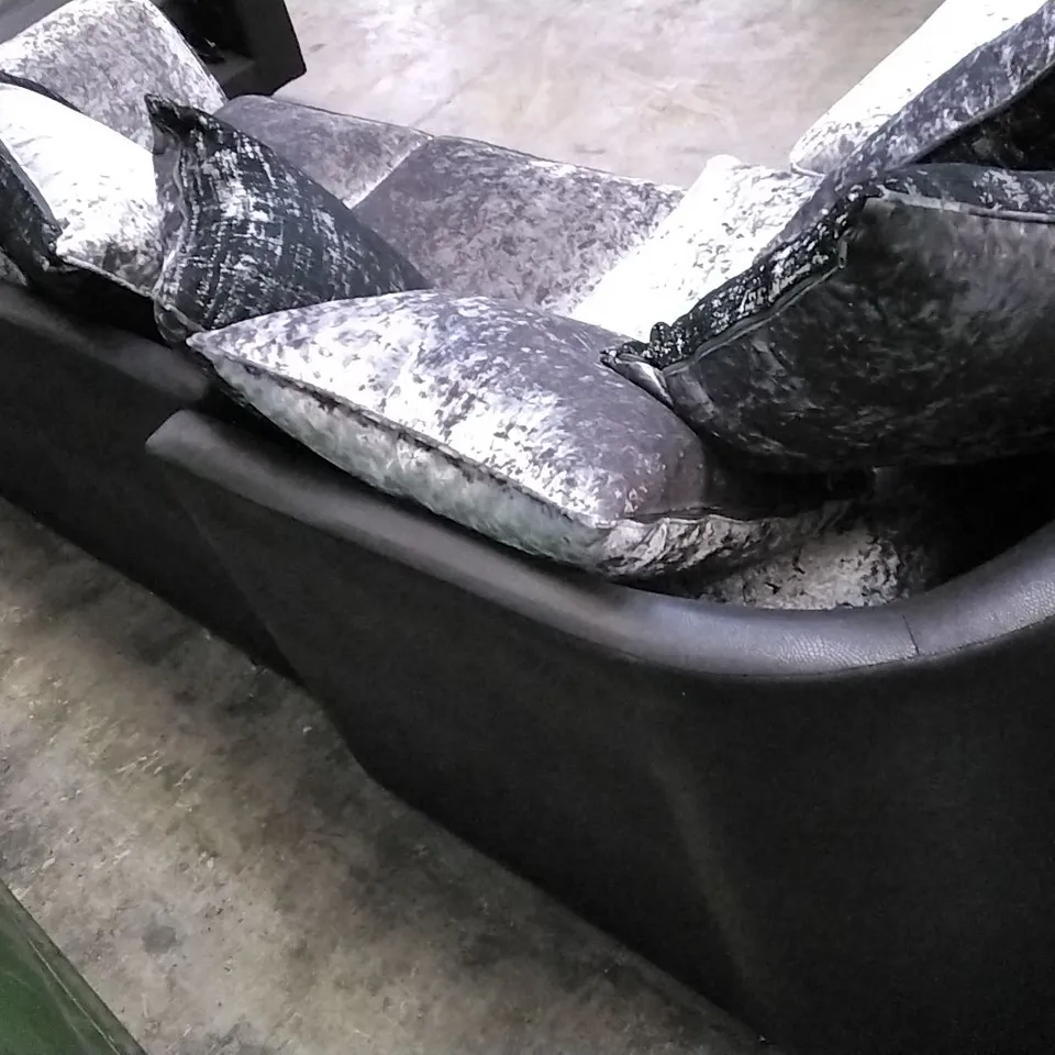 QUALITY BRITISH DESIGNER CORNER GROUP SOFA - BLACK/GREY FABRIC 