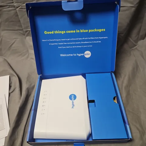 HYPERHUB ROUTER BY HYPEROPTIC – BOXED