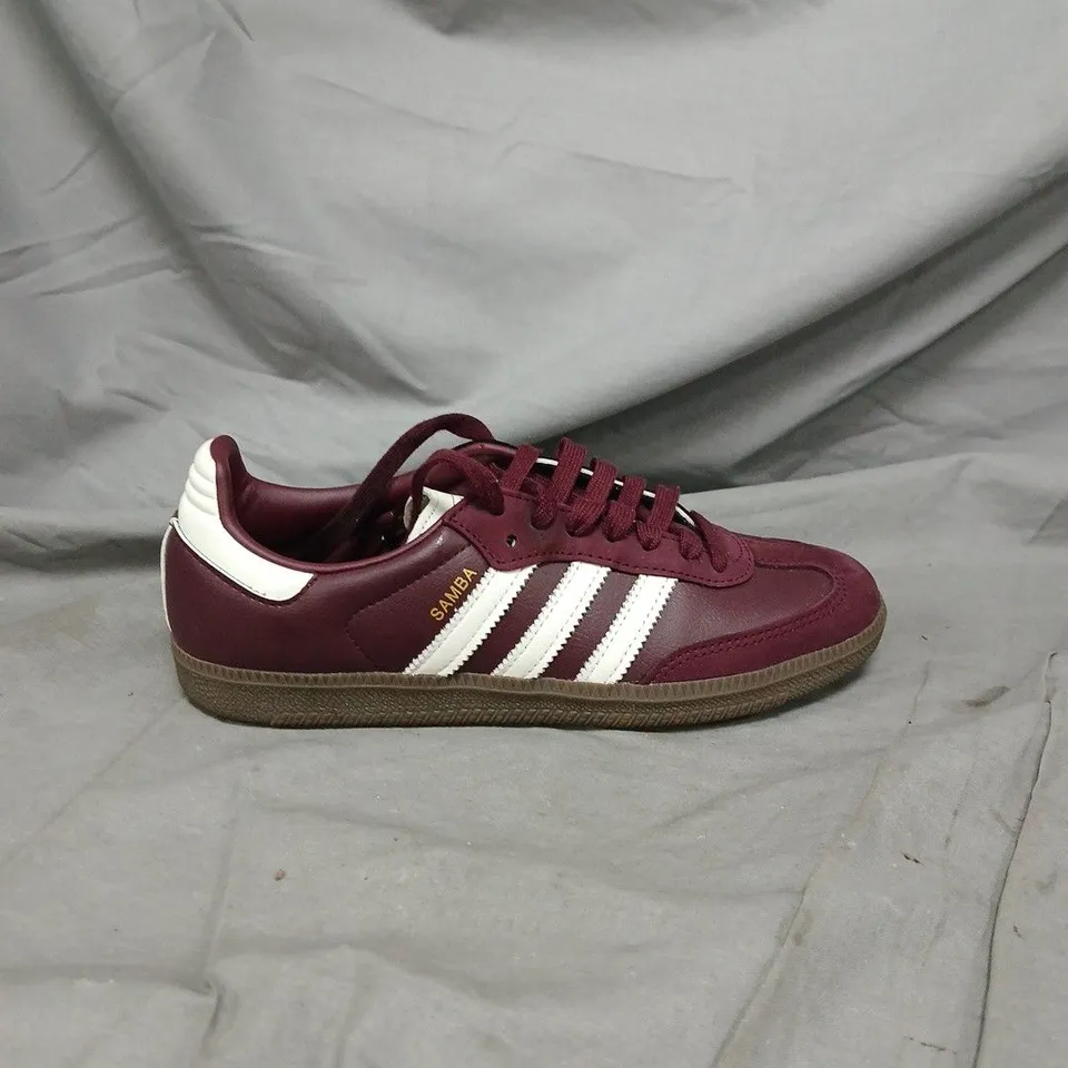 UNBOXED PAIR OF ADIDAS SAMBA BURGUNDY SUEDE TRAINERS – WHITE STRIPES - SIZE 5.5