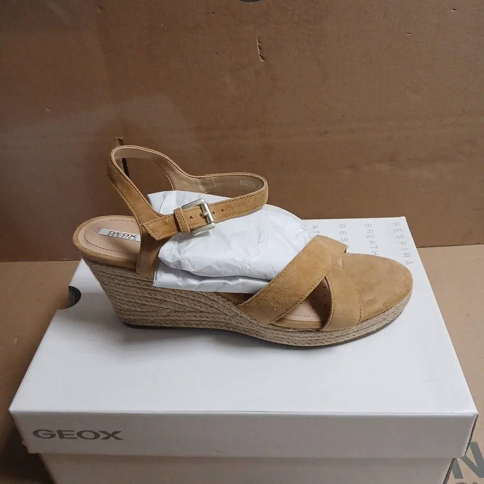 GEOX WOMEN'S BEIGE WEDGE ESPADRILLE SANDALS BOXED UK 7
