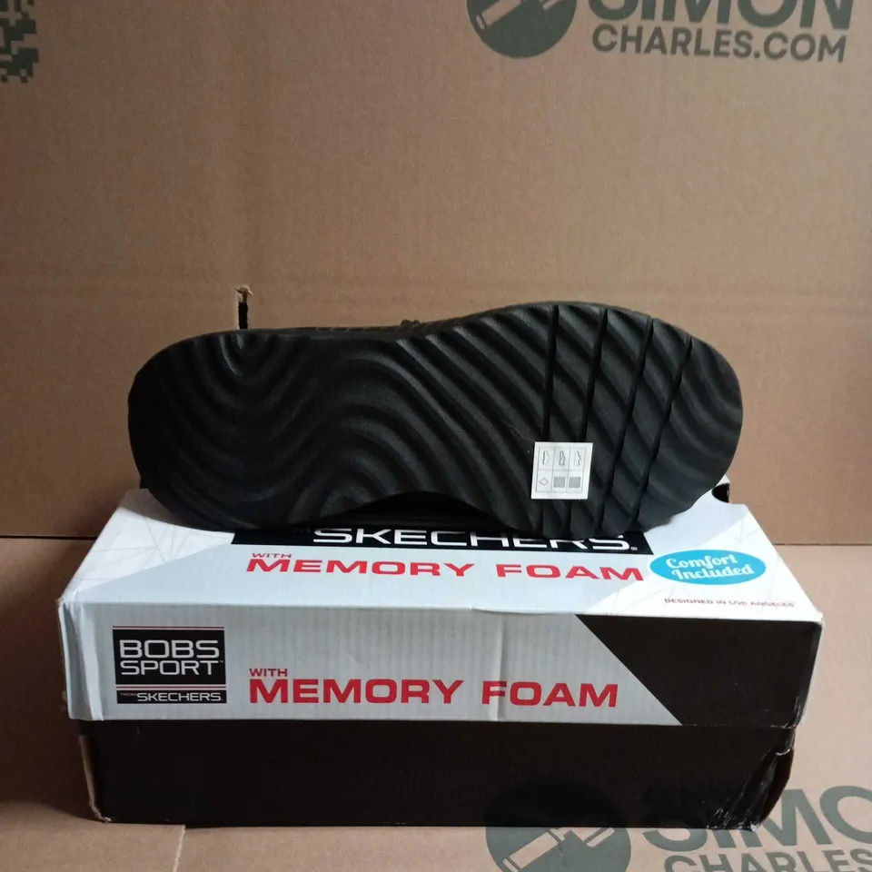 SKECHERS BOBS SPORT MEMORY FOAM TRAINERS – BLACK SIZE 5