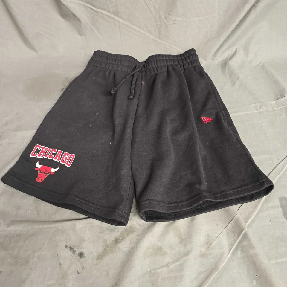 NEW ERA CHICAGO BULLS SWEAT SHORTS IN BLACK SIZE XS