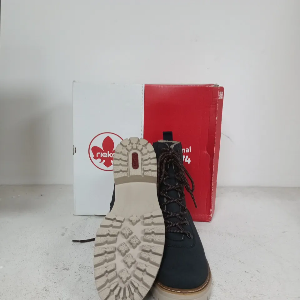 RIEKER BLACK ANKLE BOOT WITH LACE-UP FRONT AND SIDE ZIP – BOXED EU SIZE 41