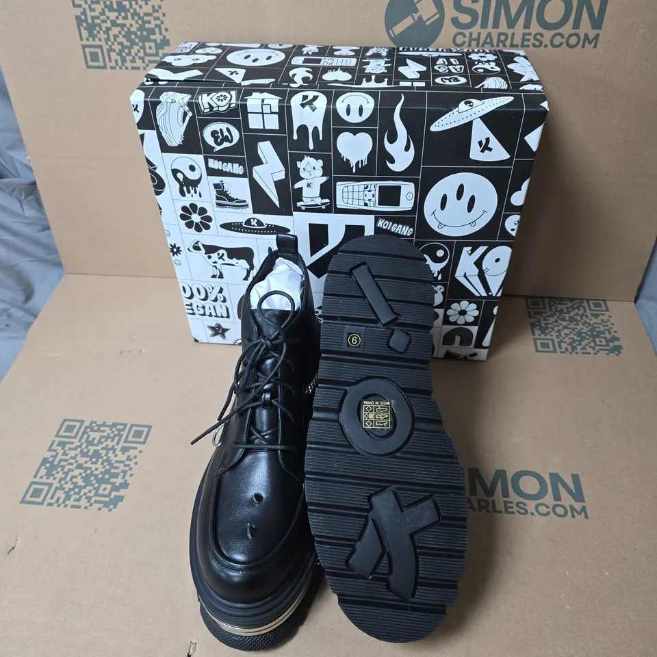 BOXED KOI THE SILENCE MENS PLATFORM GRUNGE BOOTS BLACK UK SIZE 9 
