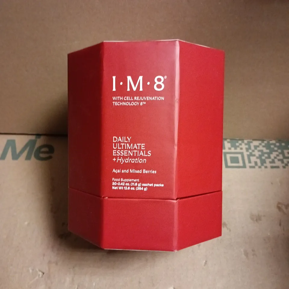 I-M-8 DAILY ULTIMATE ESSENTIALS + HYDRATION – ACAI & MIXED BERRIES FOOD SUPPLEMENT 