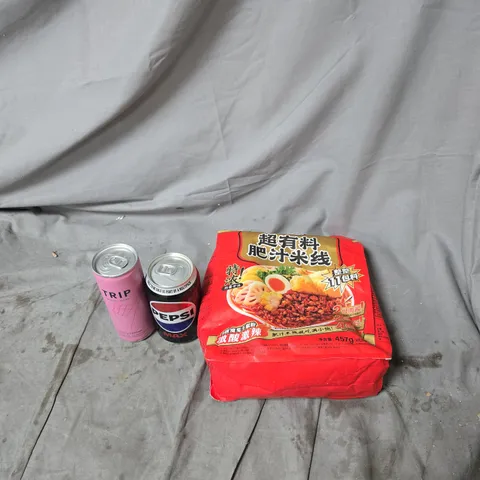 TOTE OF APPROXIMATELY 8 ASSORTED FOOD AND DRINK ITEMS TO INCLUDE RICE NOODLES, PEPSI MAX, TRIP MINDFUL BLEND ETC