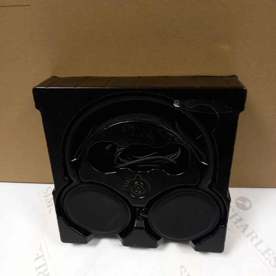 STEEL SERIES ARCTIS 5 SURROUND RGB GAMING HEADPHONES 