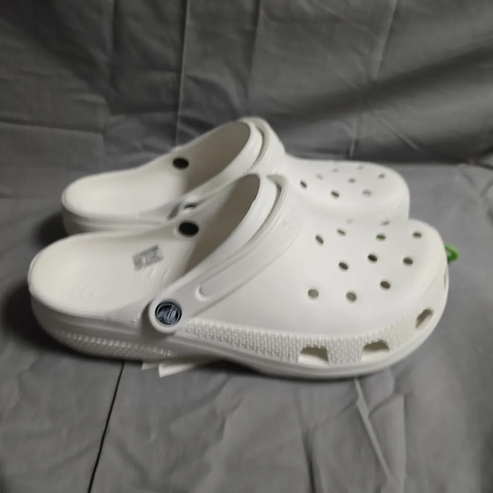 PAIR OF CLASSIC CROC CLOGS - UK SIZE M9 / W10