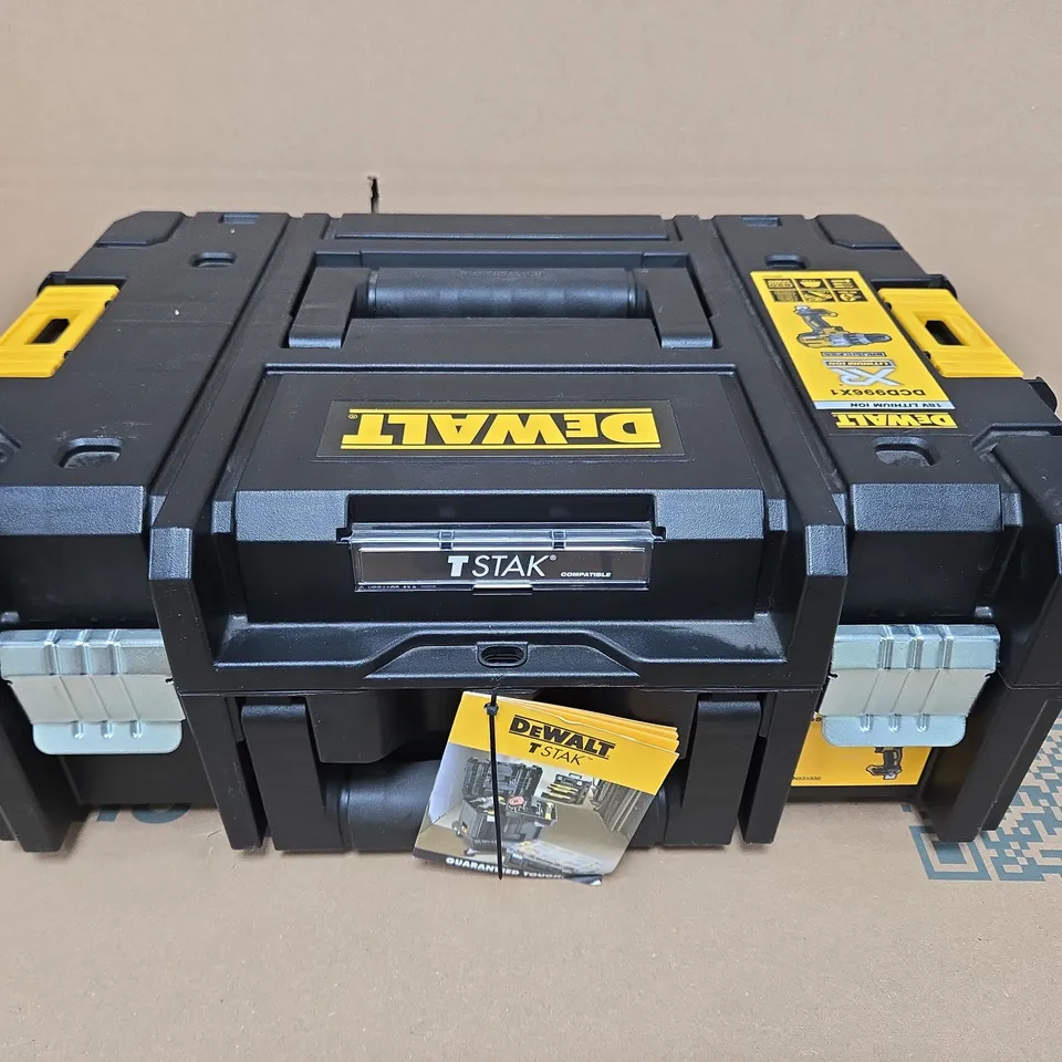 DEWALT T-STAK TOOLBOX 