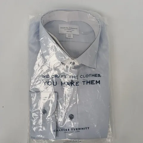 BAGGED CHARLES TYRWHITT SLIM FIT SHIRT IN BLUE SIZE 17/35IN