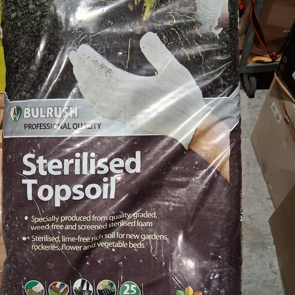 BULLRUSH PROFESSIONAL QUALITY STSRILISED TOP SOIL 25 LITRES