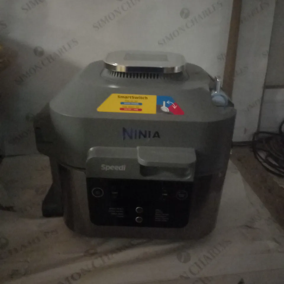 NINJA SPEEDI 10-IN-1 5.7L RAPID-COOKER & AIR FRYER