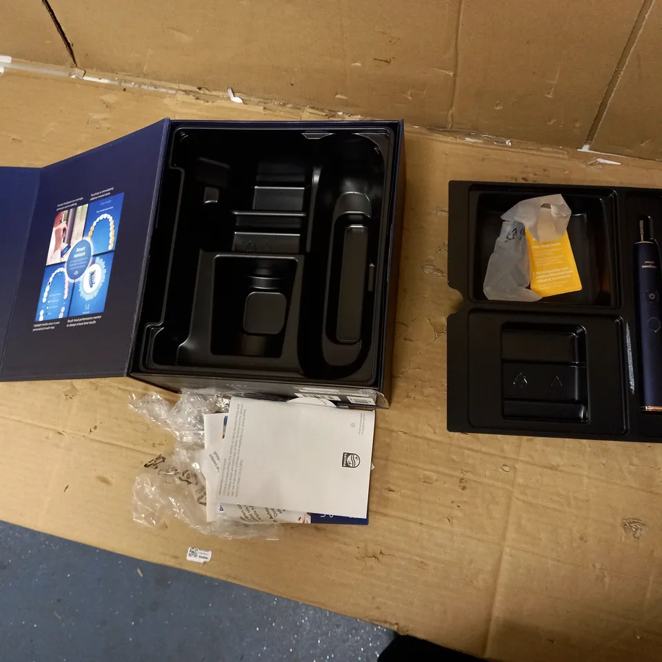 PHILIPS SONICARE 9700 TOOTHBRUSH