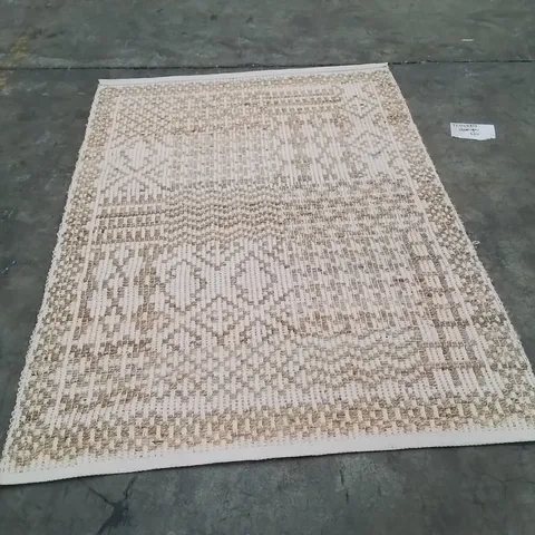 QUALITY DESIGNER AREA RUG - APPROXIMATELY 190X120CM