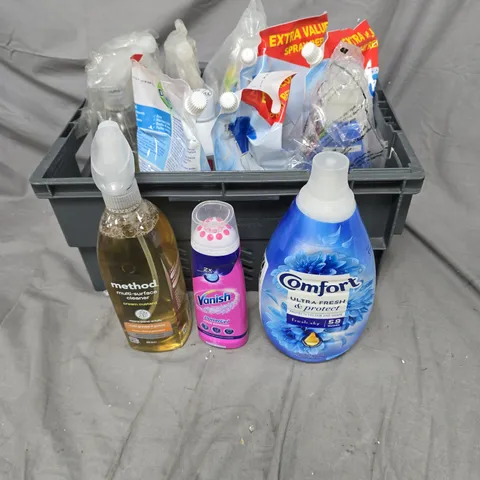 APPROXIMATELY 10 ASSORTED CLEANING ITEMS, INCLUDING METHOD MULTI CLEANER, VANISH STAIN REMOVER AND COMFORT WASHNG LIQUID
