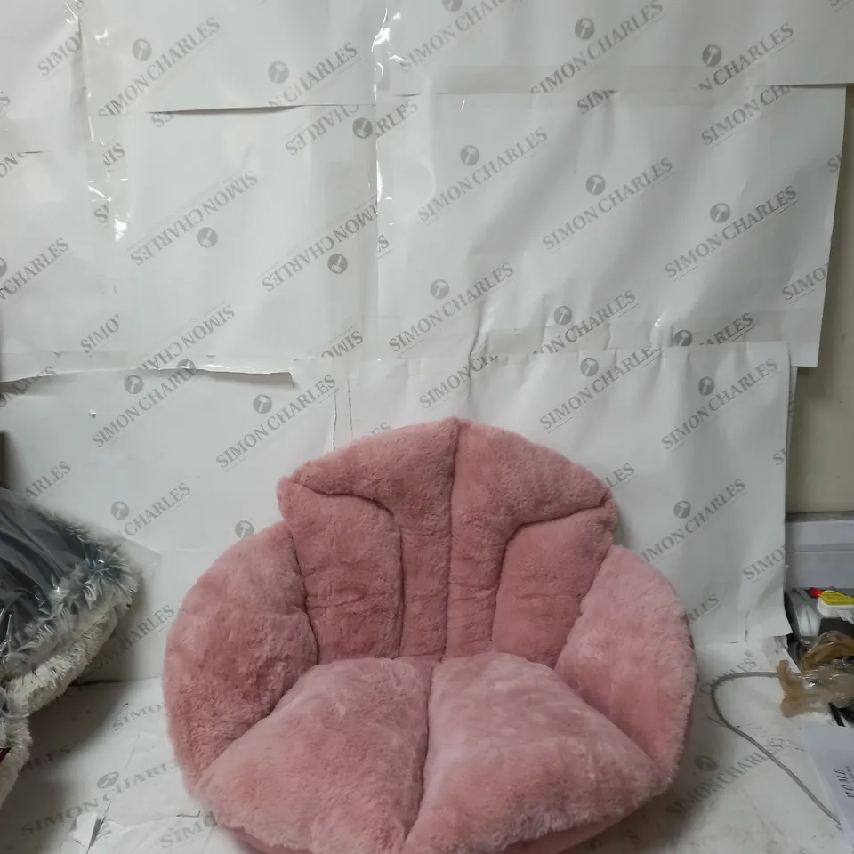 COZEE HOME FAUX FUR SUPPORT CUSHION PINK