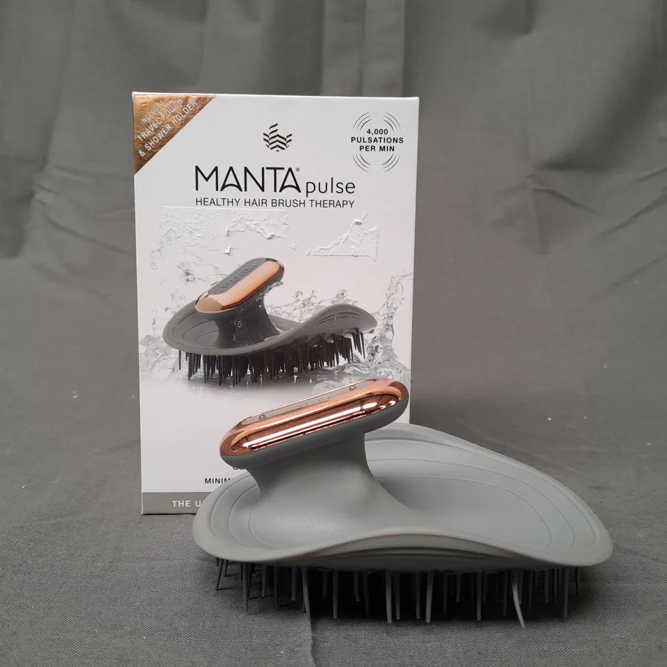 BOXED MANTA PULSE FLEXIBLE HAIRBRUSH