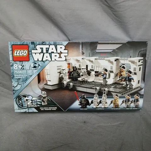 BOXED LEGO STAR WARS BOARDING THE TANTIVE IV - 75387