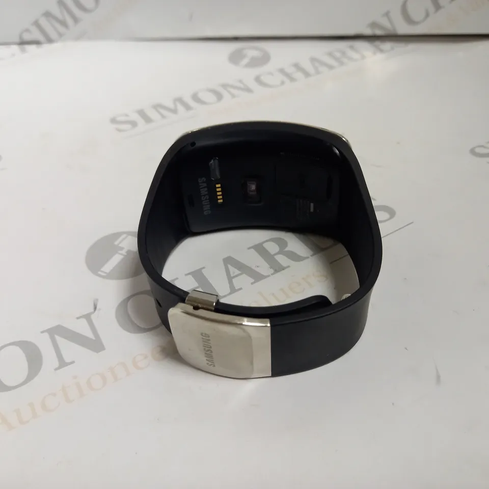 SAMSUNG SM-R750 SMART WATCH 