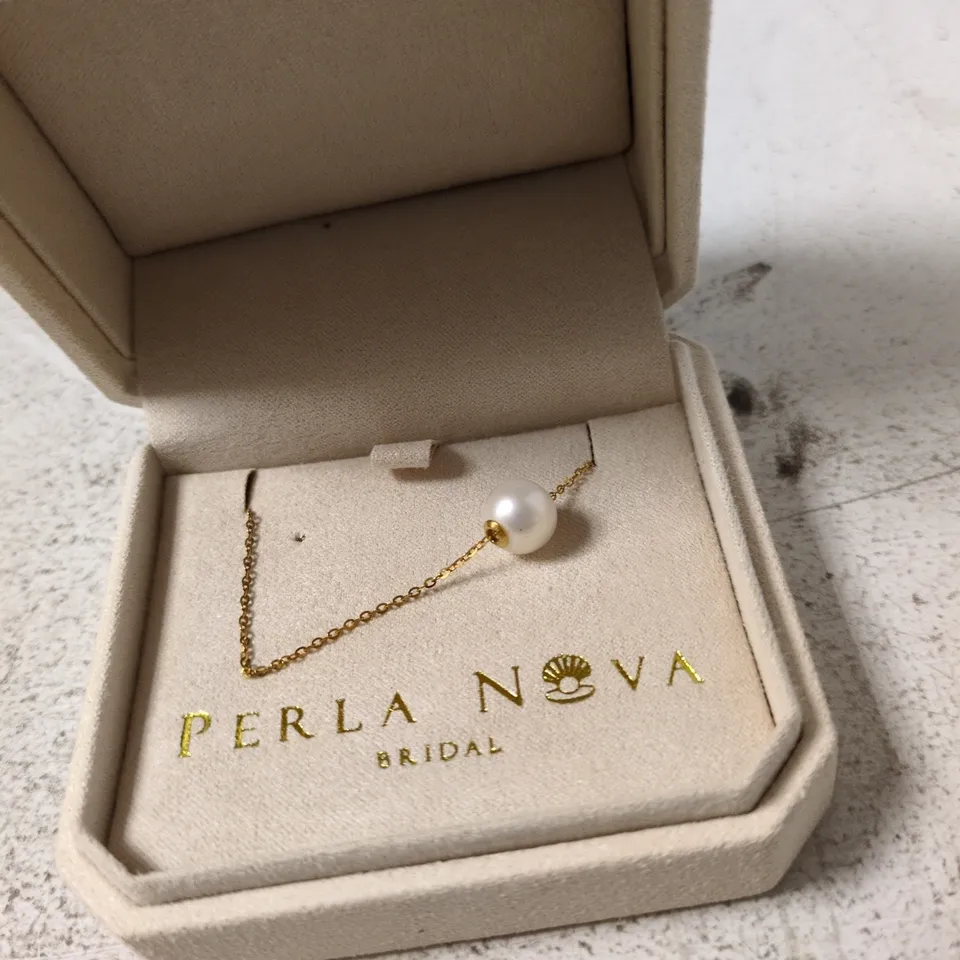 PERLA NOVA BRIDAL PEARL NECKLACE