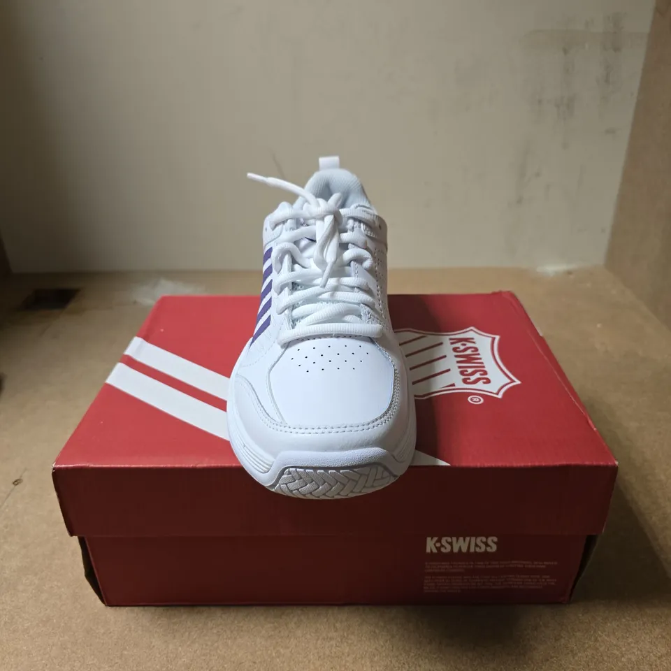 K-SWISS WOMEN'S COURT EXPRESS 2 TRAINERS – UK 7