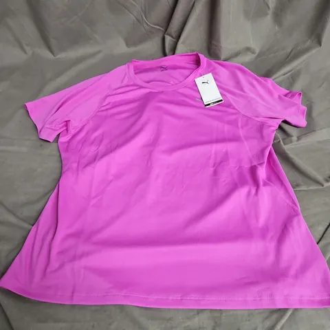 PUMA WOMENS RUN VELOCITY TEE IN WILD BERRY SIZE L