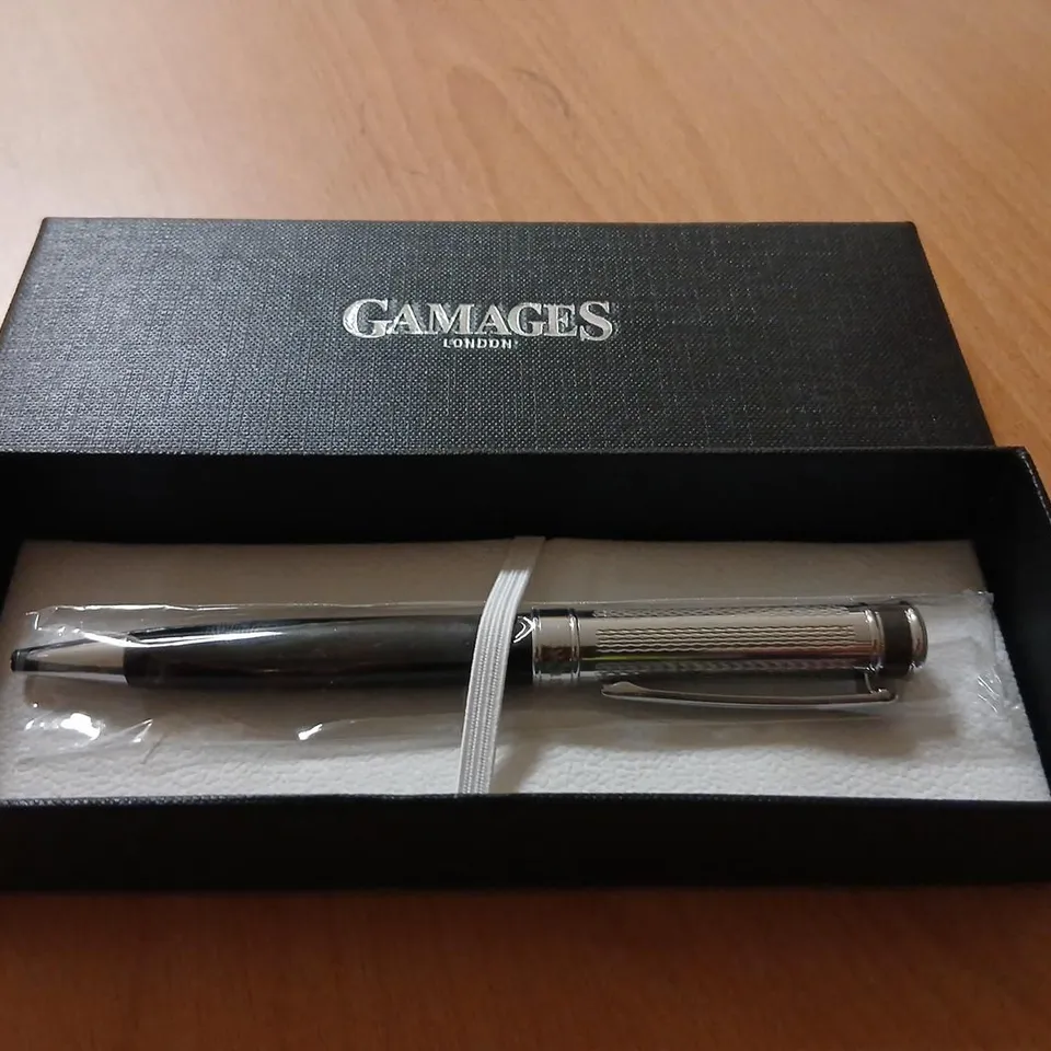 SWAN & EDGAR PEN IN GAMAGES LONDON BOX
