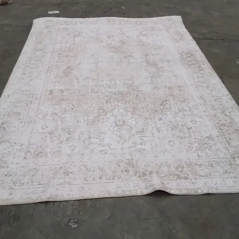 QUALITY DESIGNER AREA RUG - APPROXIMATELY 290X200CM