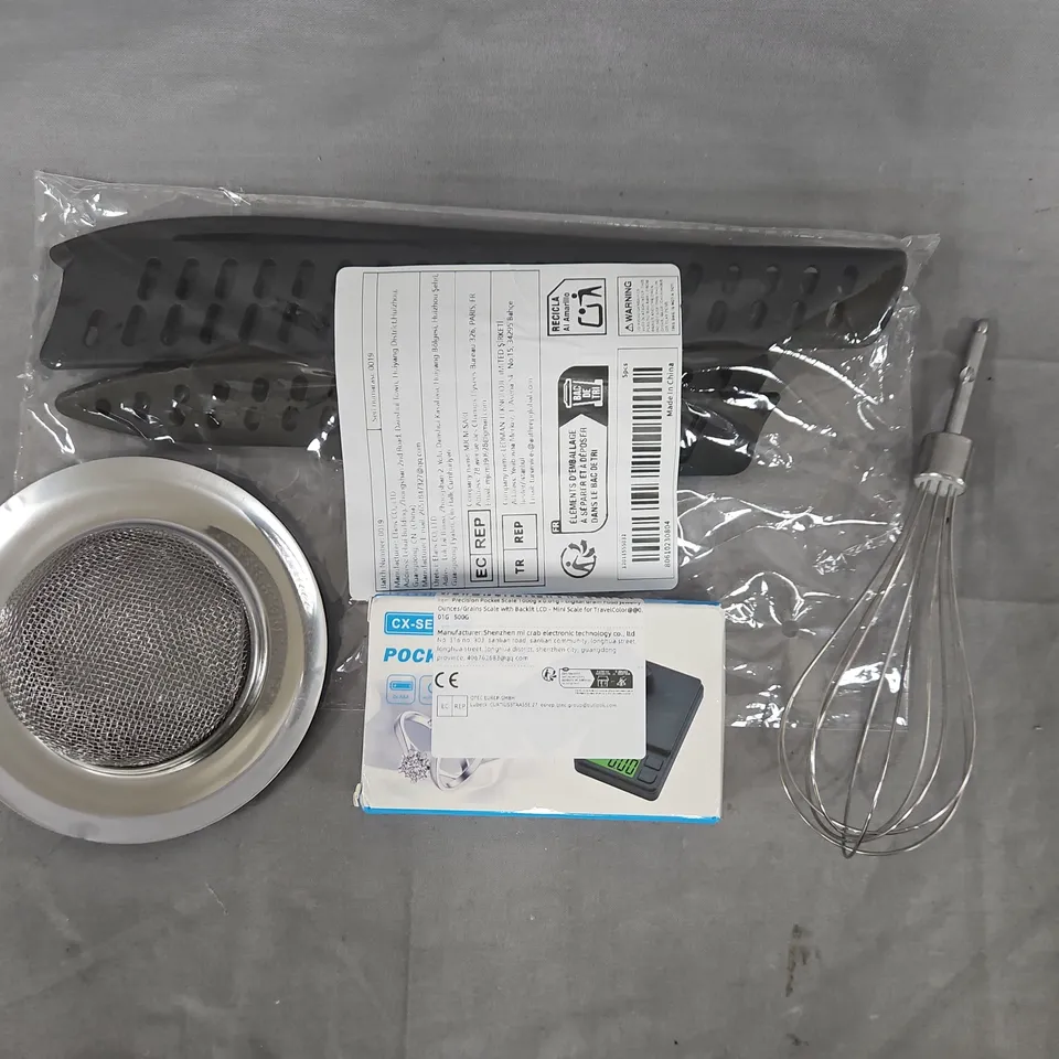 APPROXIMATELY 10 ASSORTED HOUSEHOLD ITEMS TO INCLUDE POCKET SCALE, ETC