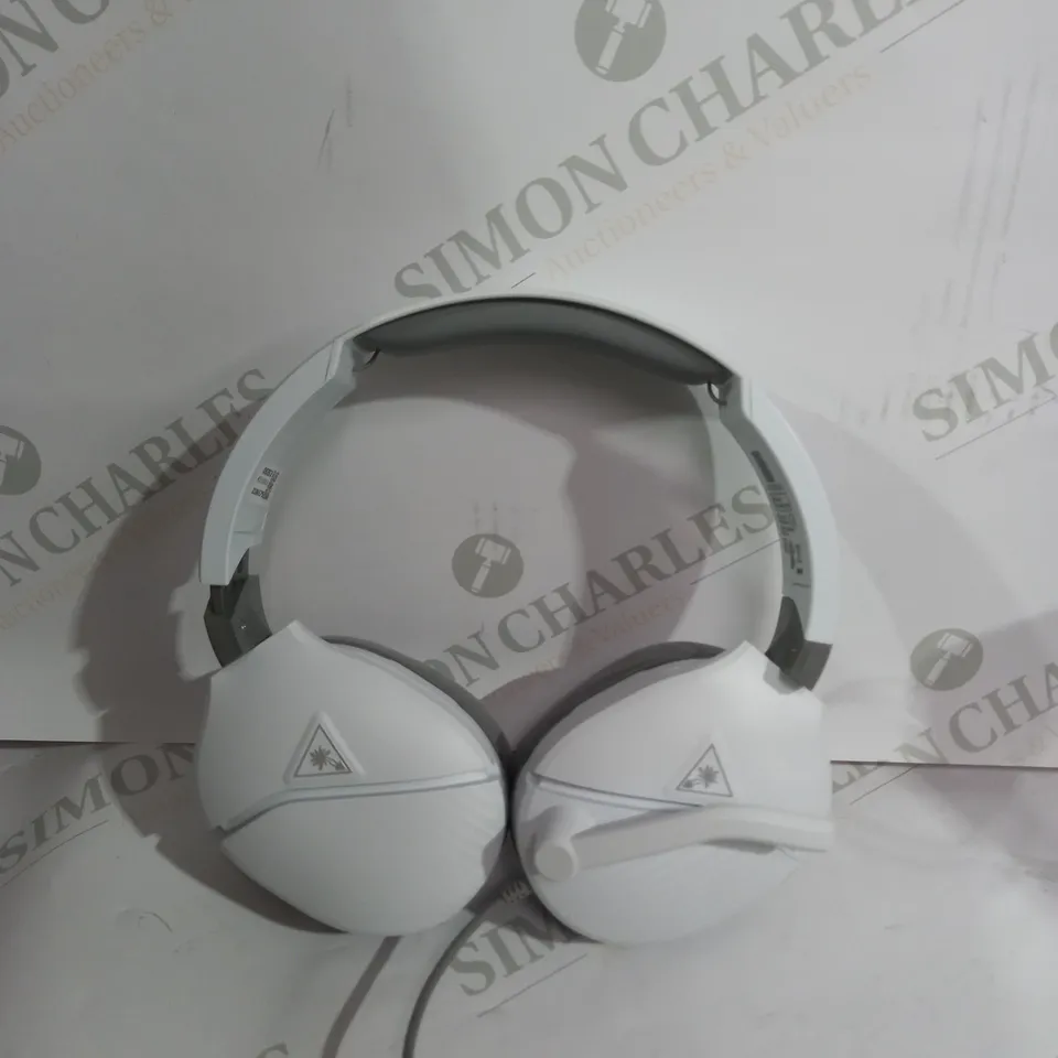 BOXED MULTIPLATFORM TURTLE BEACH RECON200 GEN 2 WIRED HEADSET 