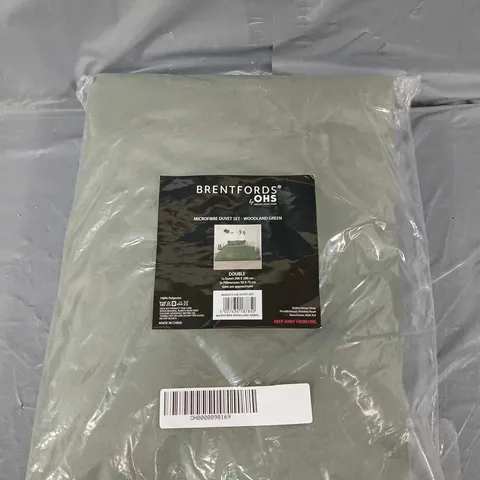 SEALED BRENTFORDS WOODLAND GREEN DUVET SET - DOUBLE 