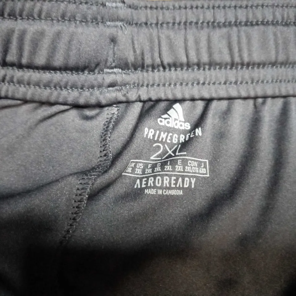 ADIDAS NAVY/LOGO FITNESS SHORTS - 2XL