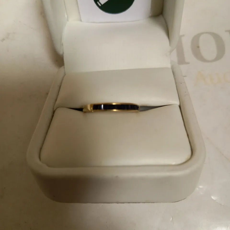 9CT YELLOW GOLD SAPPHIRE HALF ETERNITY RING