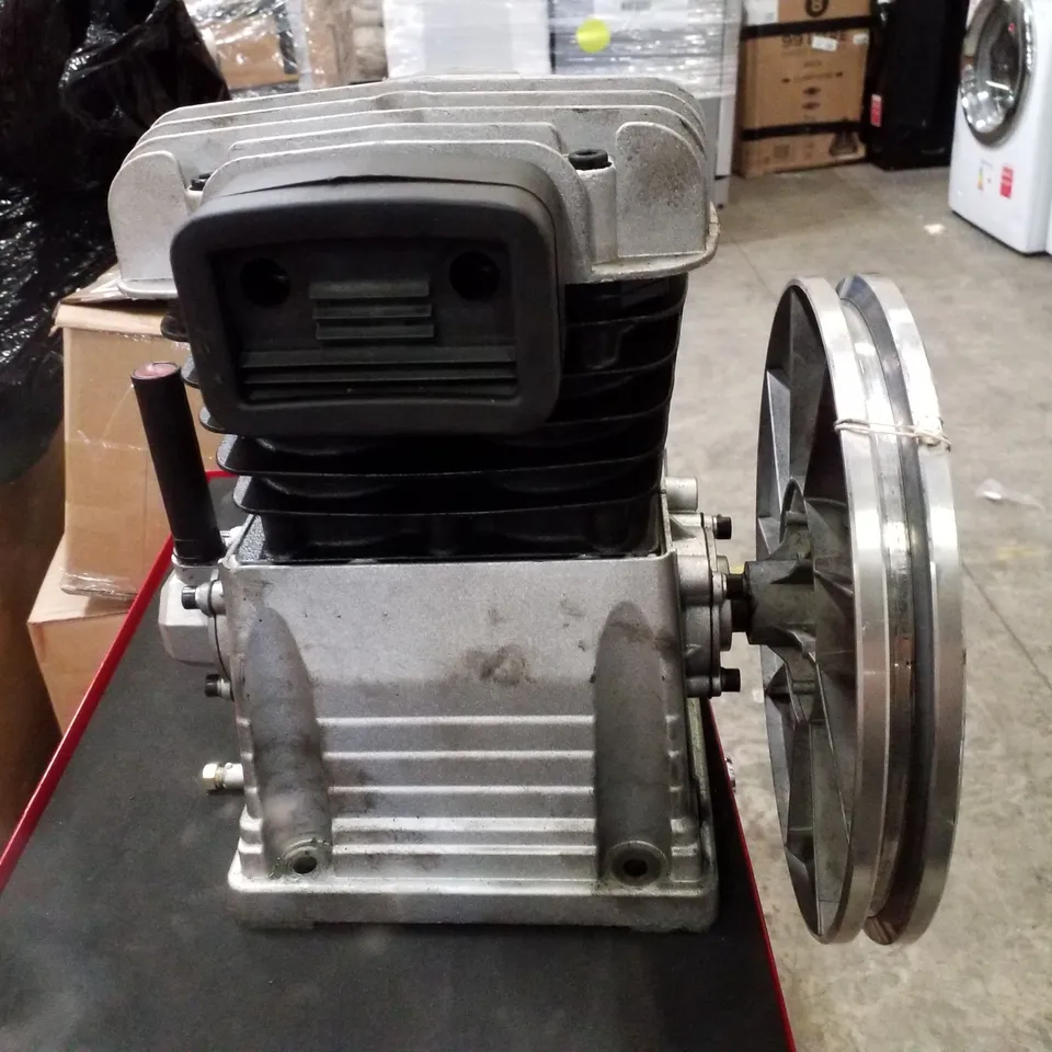 CLARKE NH3APC 3HP AIR COMPRESSOR PUMP