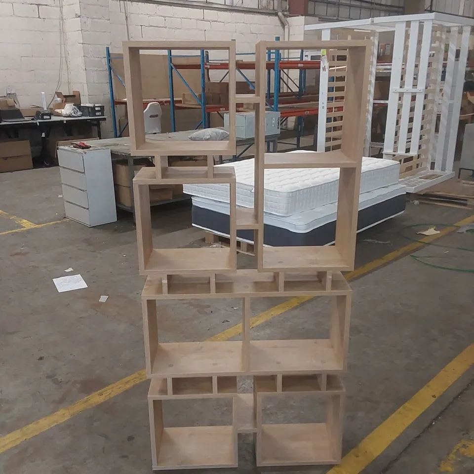 DESIGNER WOODEN CUBE BOOKCASE