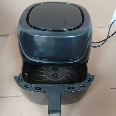 RUSSELL HOBBS SATISFRY MEDIUM 4-LITRE AIR FRYER